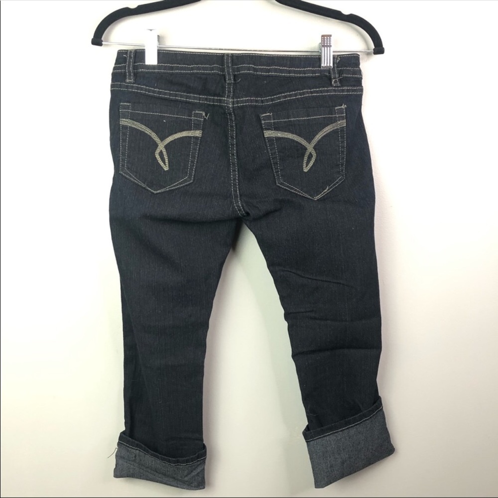 Capris - Picture 2 of 6
